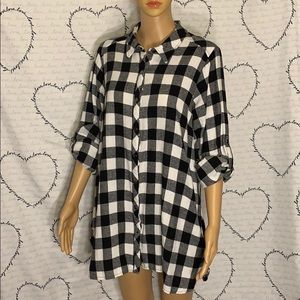JustFab w/Pockets! Plaid Flannel Top Roll Sleeves